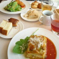 24/7 restaurant - 