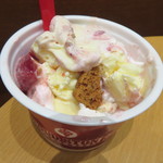 コールド・ストーン・クリーマリー - ファンシー　ベリー　チーズケーキ