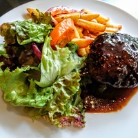 Bistro Buzz 赤坂 - 