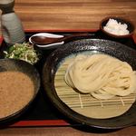 讃岐つけ麺 寒川 - 冷や汁つけ麺850円
            おい飯は無料で付けれます♪