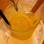 PLUS. M - レモンの輪切りが…。