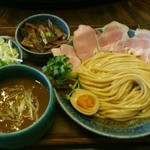 若葉 - つけそば小(150g, 味噌味玉1/2付き)メンマ増し ネギ増し