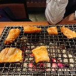 飛び牛出汁焼肉 舌賛 - 