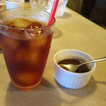 伊勢カフェ - ランチのドリンクとデザート