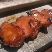 やきとり 風月 名古屋本店 - レバー 光ってる！