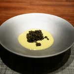 コントワール フー - ☆ベルーガキャビア、玉蜀黍のスープ