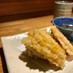 晩斬徒 - トウモロコシの天ぷら バター醤油