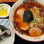 よさこい - ラーメンとおにぎりセット