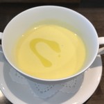 ソロウニコ - とうもろこしの冷製スープ      メチャ濃厚