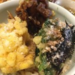 立場割烹 SSAW - 左：夏とうきび    右：オクラとモロヘイヤ
           奥・真ん中（黒いの）：穴子と茄子