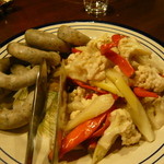 やぎや - 温かい前菜は取りわけていただく