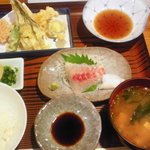 Kani Ryouri Isoryouri Yosaku - 定食　刺身・穴子天ぷら　８５０円