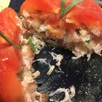 レヴォル - トマトの中にカニが詰まっていました。