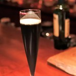 バー ル・サロン - ブラッドオレンジのカクテル