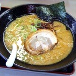らぁめん 龍ノ介 - 豚骨ラーメン