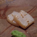 すし匠 - たいらぎ炙り（香川産）