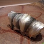 すし匠 - 新子握り（三枚づけ）（九州産）