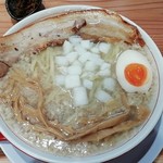 Niigata Hasshounaoji - 新潟ラーメン背脂中華そば８００円