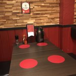 ローストビーフ大野 - テーブル