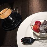 ドリンクとデザートセット 500円