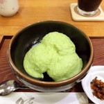 村上屋餅店 - づんだ餅（アップ）