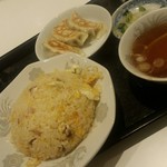 ラッキー飯店 - 