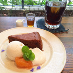 Suzunoki Kafe - 