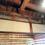 四国食べる商店 - 店内の様子（梁）