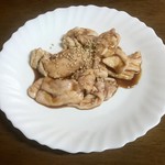 中村ホルモン店 - ホルモン(豚)(380円)