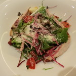 ル・ビストロ・資生堂 - 前菜：チキンとポーチドエッグのリヨン風サラダ