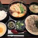 庄屋 - すき鍋定食 １１１２円・ミニざるそば ２８０円