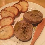 フェスティーナレンテ - しっとりした鶏白レバーのパテ