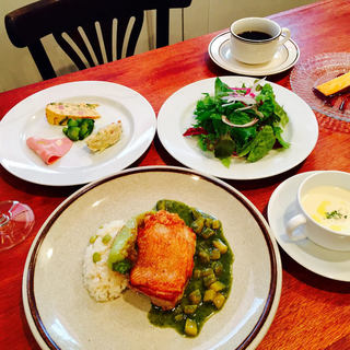 フランス食堂 ビストロ ラポムドパン_0