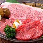 焼肉 萬成館 - ☆★特選上肉盛合せ★☆厚切りサーロインと上肉2種で￥3480ｰ