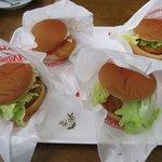 ロッキーバーガー - ハンバーガー