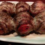 興 - 「トマト豚肉巻き」：うっすらカリカリになった豚肉と、甘みが出たミニトマト♪