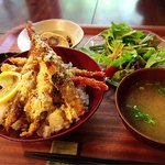 砂や安島季節料理 - もちエビフライ丼