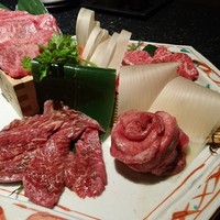 焼肉 べこ亭 たまプラーザ本店 - ハラミ・タン塩・上カルビ・らんいち