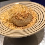 野嵯和 - 蓮根餅にカラスミとミモレットを振り掛けて