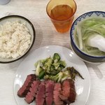 牛たん炭焼　利久 - 牛たん[極]定食 3枚 2310えん＋税