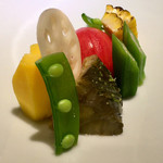 御料理 光安 - 野菜の八寸(インカの目覚め、賀茂茄子、新玉ねぎ等)