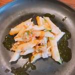 ヴェッキオ コンヴェンティーノ - 大山鶏 淡路島産玉ねぎ グリンピース ラグー ガルガネッリ