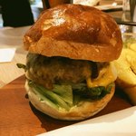 イル ソーレカリーノ - ランチのハンバーガー