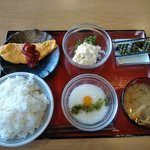 盛岡月が丘食堂 - 朝食セット（４００円）
