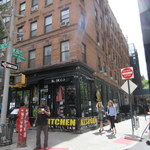 Mozzarella & Vino - NY点景１