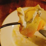 ヴェロニカ ペルシカ - 白桃とブラッティーナチーズ