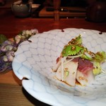 中島町倶楽部 - 鯨のうね、ホワイトセロリ、生姜と胡麻とかのソース