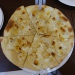 Risutorante Wadachi - フォルマッジ(イタリア産4種のチーズ)会津米粉のピッツァ