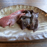 新鮮な鹿のハツとレバー(サービス)