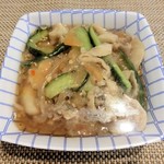 鳥富士 - 胡瓜鶏皮クラゲの冷菜